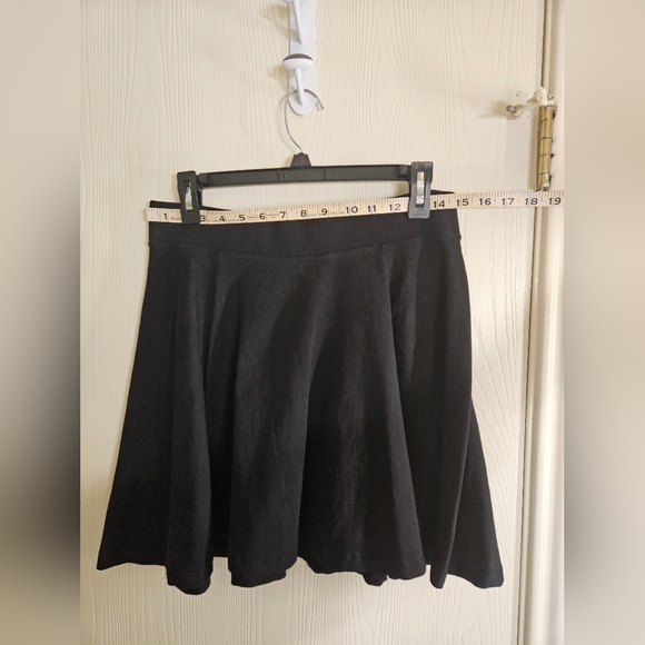 Divided by H&M Mini Skirt - Picture 8 of 9